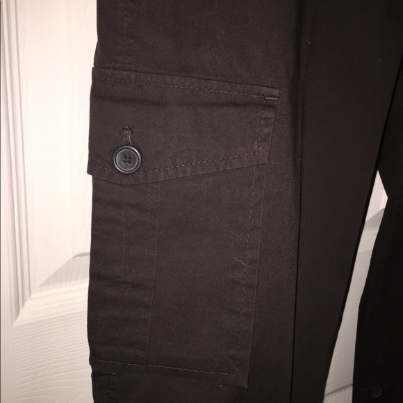 Capris - Picture 3 of 5